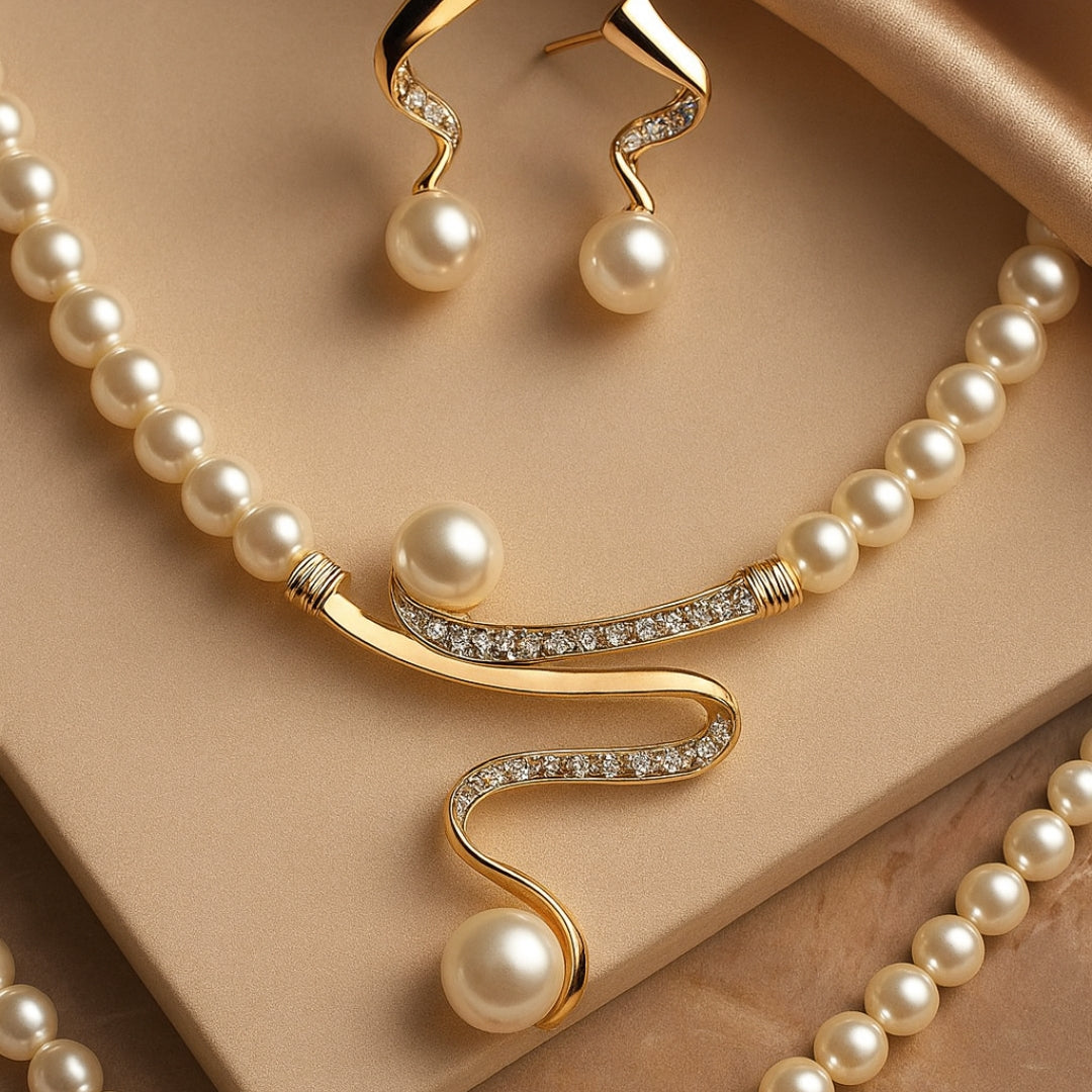 Conjunto de collar y pendientes con perlas naturales