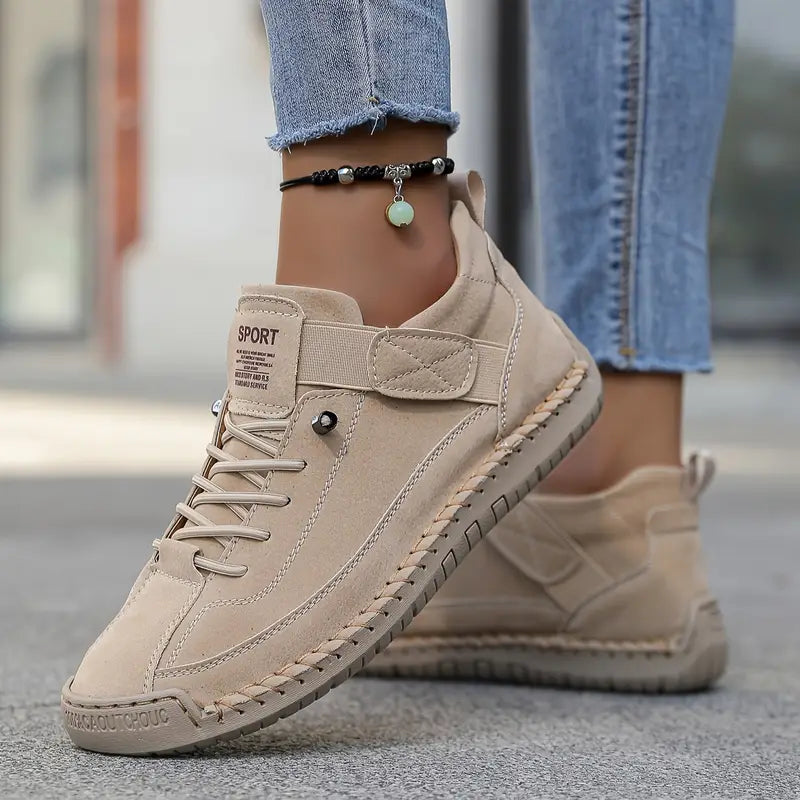 Novira | Orthopaedic Leather Trainers