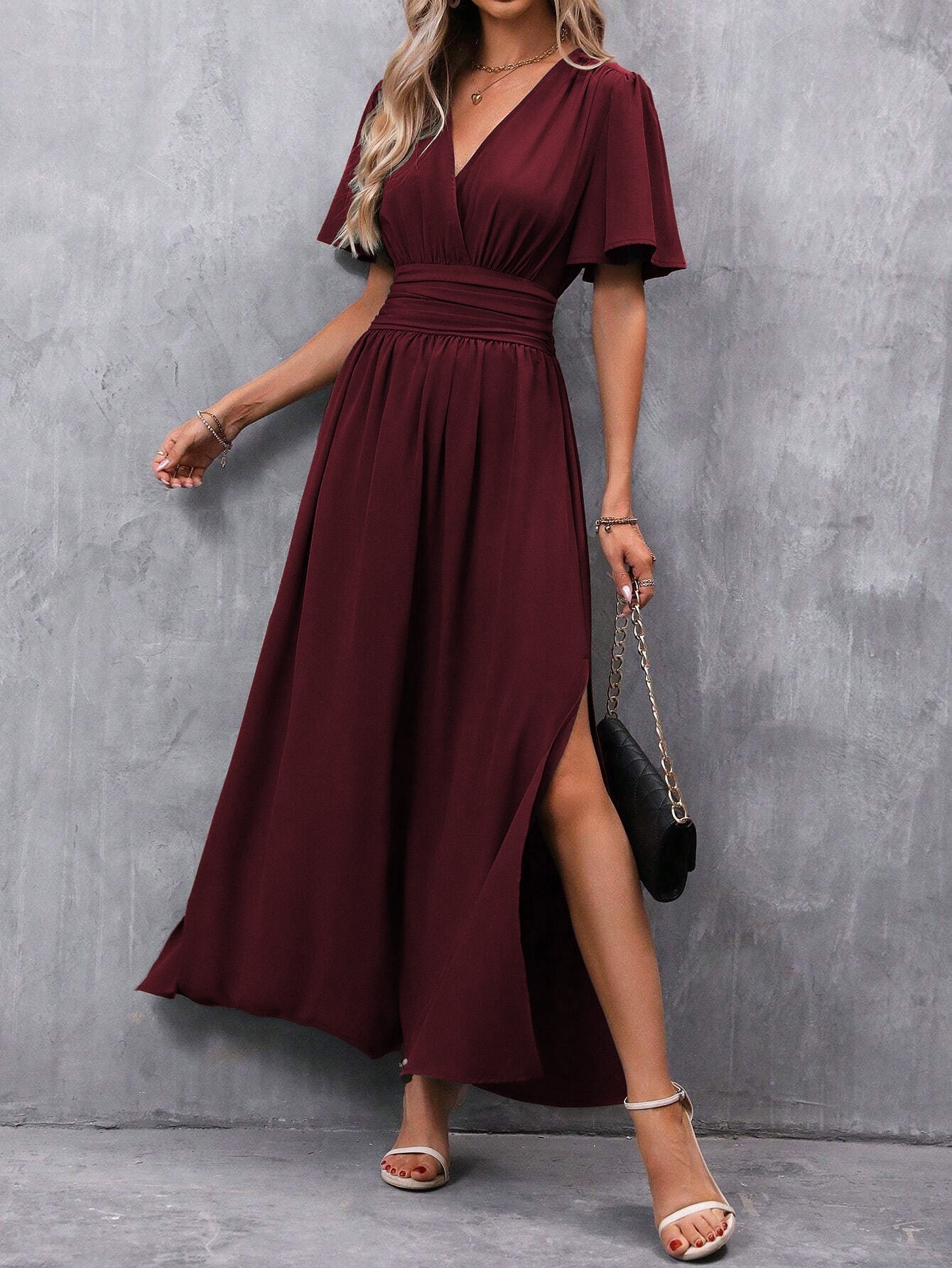 Everly | Elegant V-Neck Maxi Dress