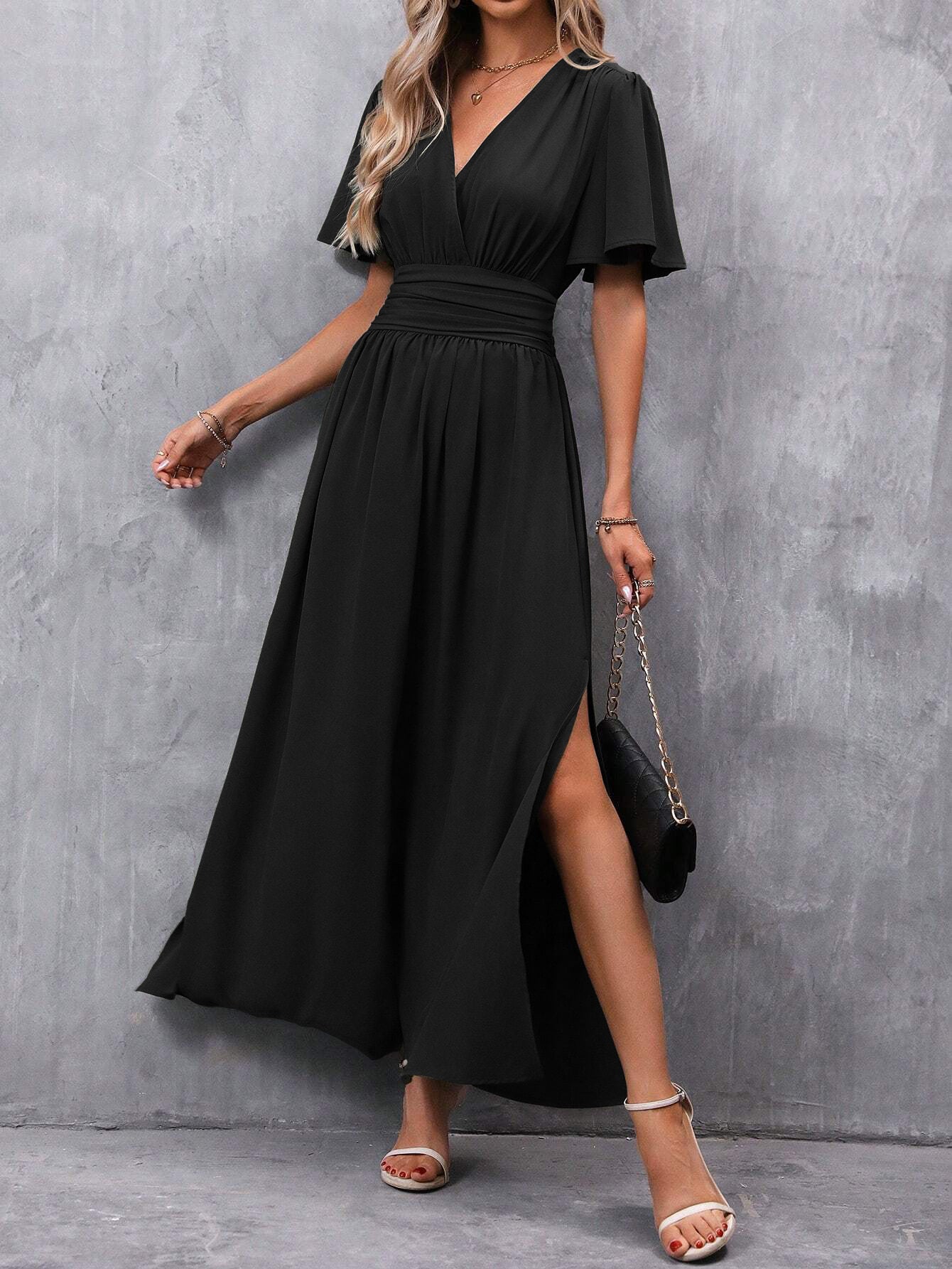 Everly | Elegant V-Neck Maxi Dress