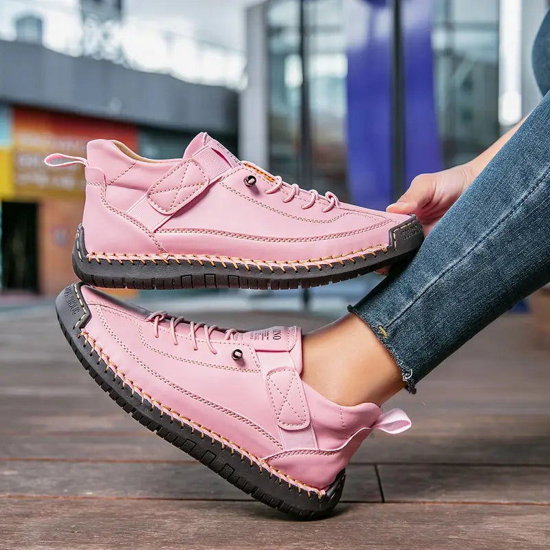 Novira | Orthopaedic Leather Trainers