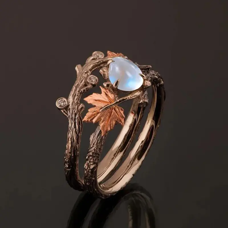 Anillo piedra luna naturaleza